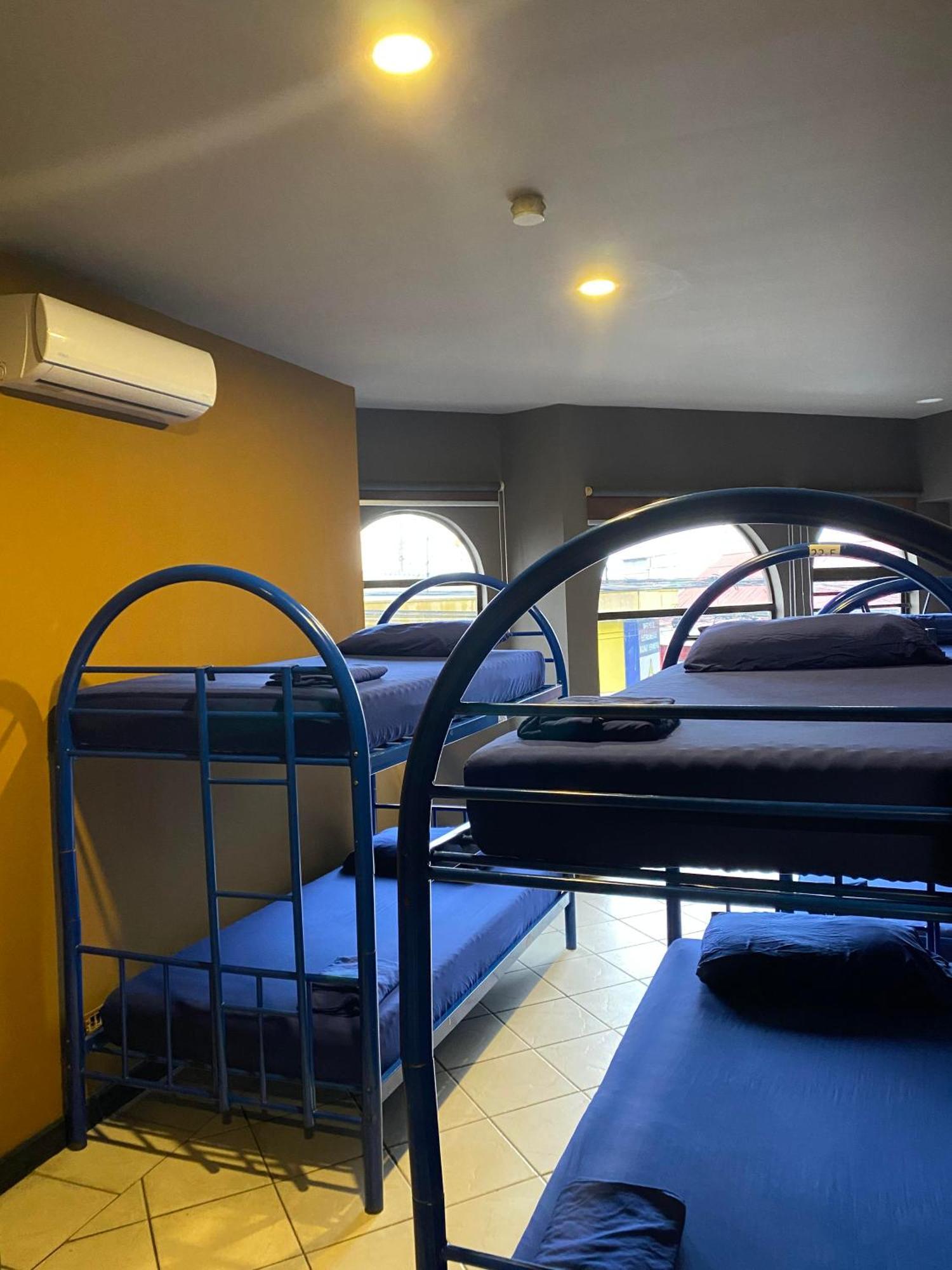 Alajuela Backpackers Airport Hostel Экстерьер фото